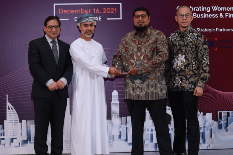 Ethis Group receives Best Islamic Crowdfunding Platform in the World 2021 Award from Cambridge IFA