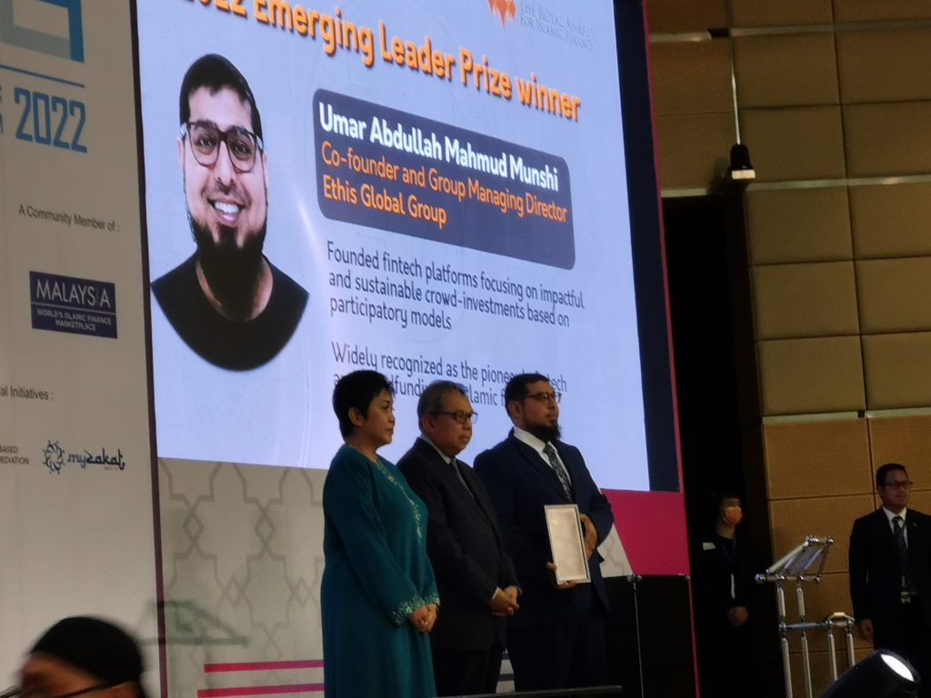 Fintech Founder Umar Munshi Receives the Royal Award For Islamic Finance Emerging Leader Award 
